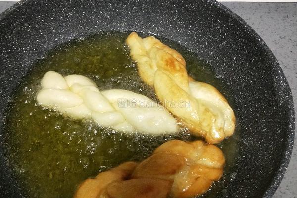 香酥甜麻花的做法图解20