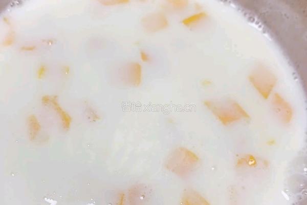 冰凉特仑苏牛奶芒果块的做法图解5