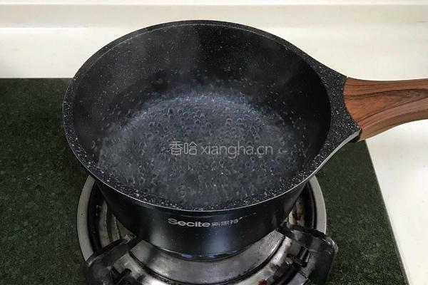 培根青椒意面的做法图解3