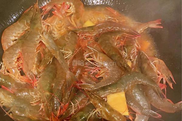 秘制柠檬虾(夏天没食欲之首选)的做法图解3