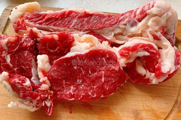 牛肉面的做法图解1