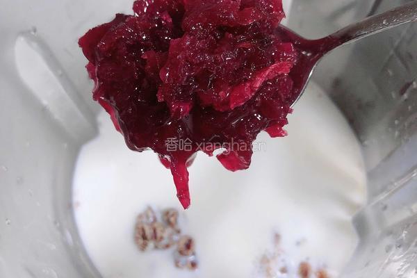 黑玉米玫瑰牛奶饮的做法图解9