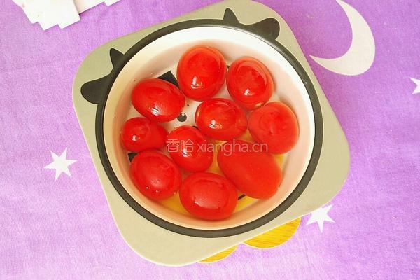 爽口芹菜圣女果的做法图解3