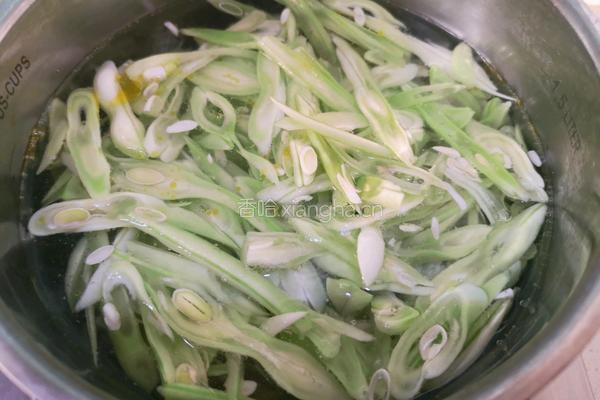 家常土豆丝炒豆角的做法图解4