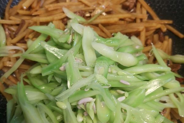 家常土豆丝炒豆角的做法图解12
