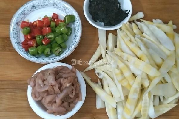 橄榄菜爆炒笋尖的做法图解1