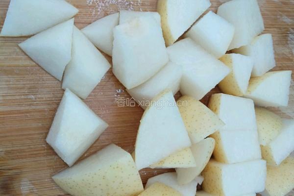 黄瓜雪梨汁的做法图解3