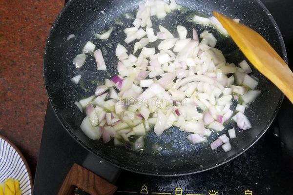 进阶版土豆鸡肉咖喱饭的做法图解3
