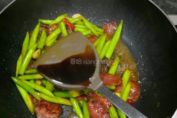 竹笋炒腊肠的做法图解7