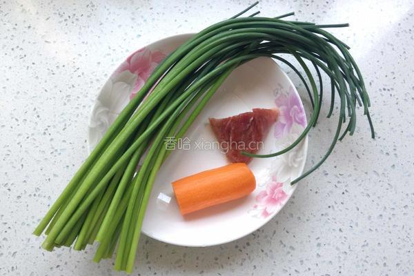 肉丝炒韭苔的做法图解1