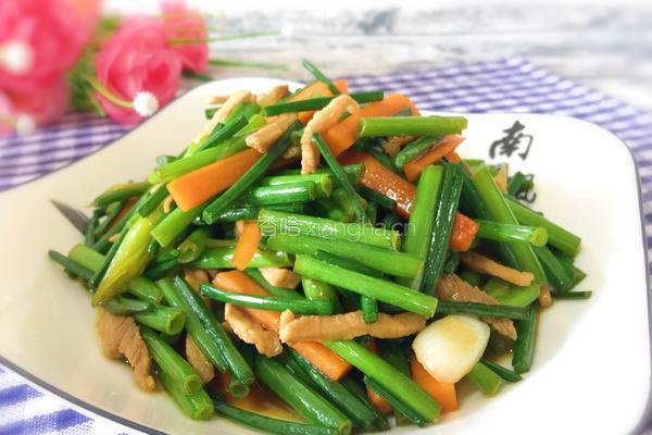 肉丝炒韭苔