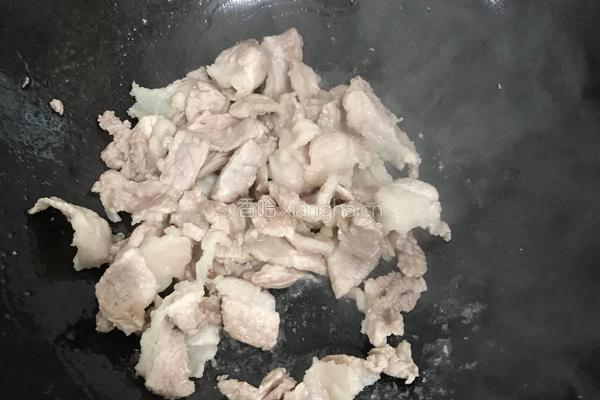 五花肉炒四季豆的做法图解3