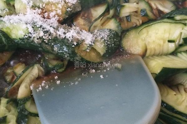 蛇皮黄瓜的做法图解12