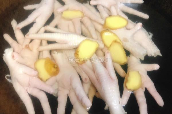 卤鸡爪的做法图解3