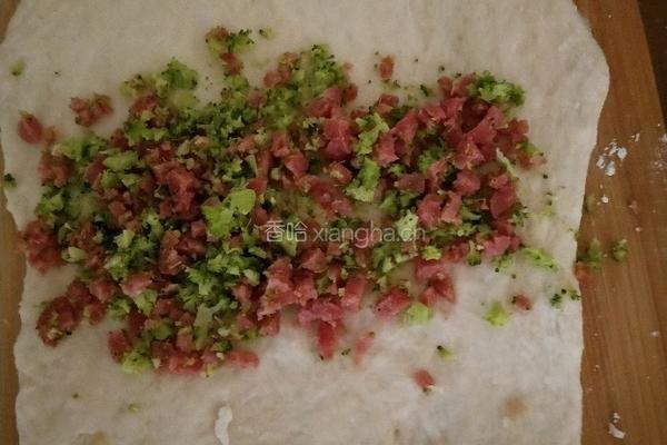 西蓝花香肠面包(免柔)的做法图解5