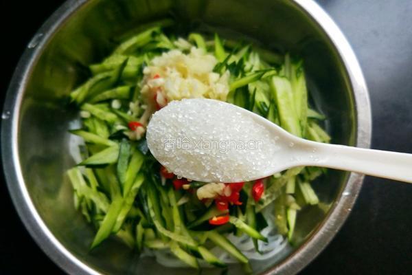 凉拌酸辣粉丝的做法图解7