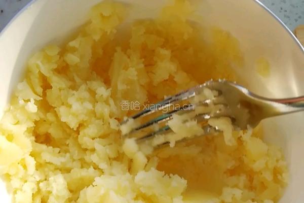 土豆饼的做法图解3