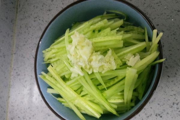 爽口黄瓜的做法图解8