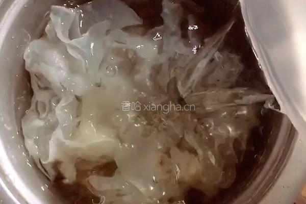 玉米红薯银耳羹的做法图解12