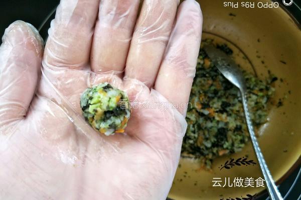 芝麻海苔蔬菜小饭团的做法图解12