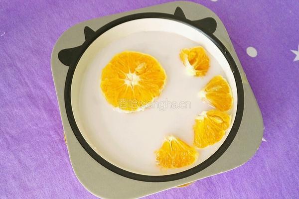草莓香橙奶香西米露的做法图解11