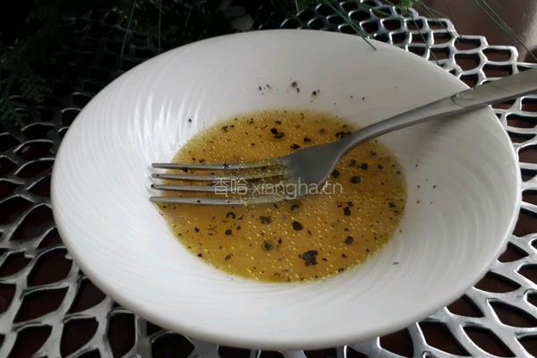 芝麻菜凤梨鸡蛋沙拉的做法图解5
