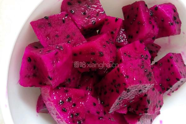 红心火龙果酸奶昔的做法图解2