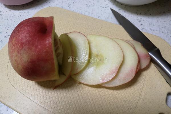 蜜桃红茶奶冻的做法图解2