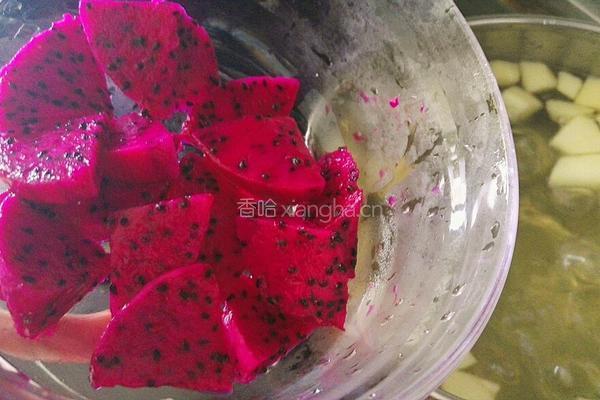 冰糖苹果火龙果的做法图解5
