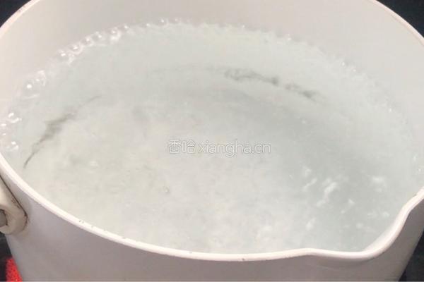 牛奶冰粉的做法图解2