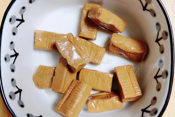 软式太妃糖蛋奶饼的做法图解5