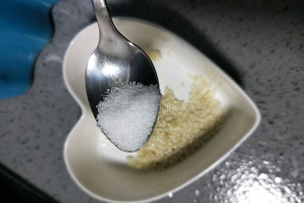 凉拌黄花菜的做法图解12