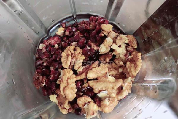 黑玉米核桃牛奶饮的做法图解4