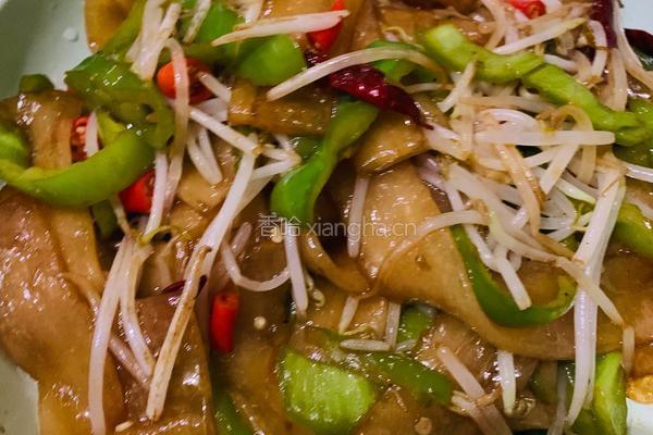 豆芽炒宽粉的做法图解4
