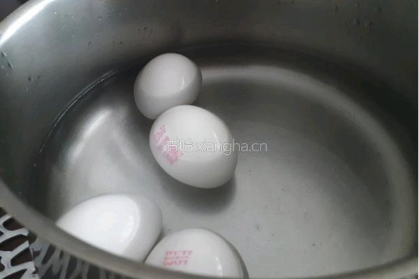 最省火糖心鸡蛋的做法图解2