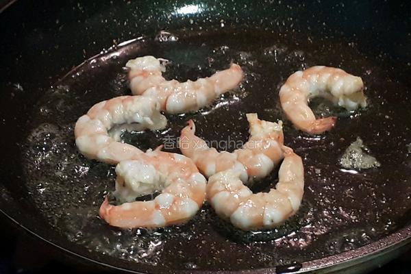 番茄虾仁滑蛋的做法图解7