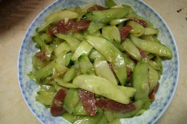 腊肠炒黄瓜的做法图解7