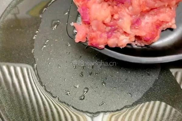 家庭版炸酱面的做法图解2