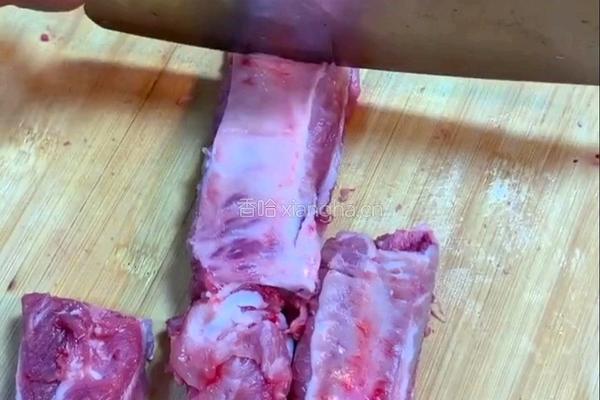 糖醋排骨的做法图解2