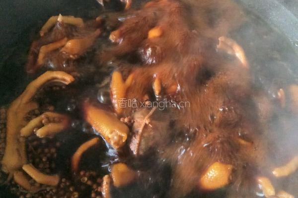 卤水鸭脚的做法图解3