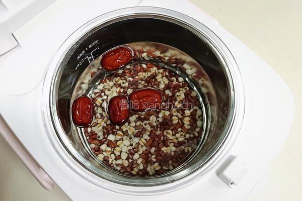 红豆薏米甜酒酿的做法图解4