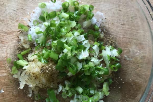 蒜香串串虾的做法图解2