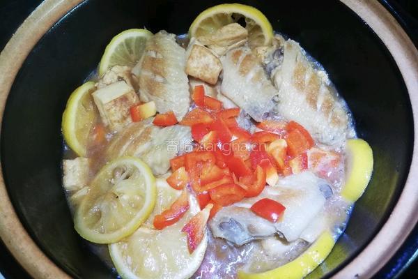 酸柠檬焖鸡翅豆腐的做法图解8