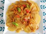 虫草菇炒土豆片的做法[图]