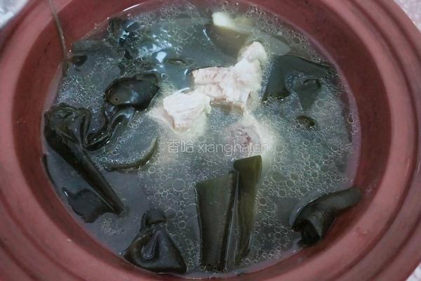 海带排骨汤的做法图解7