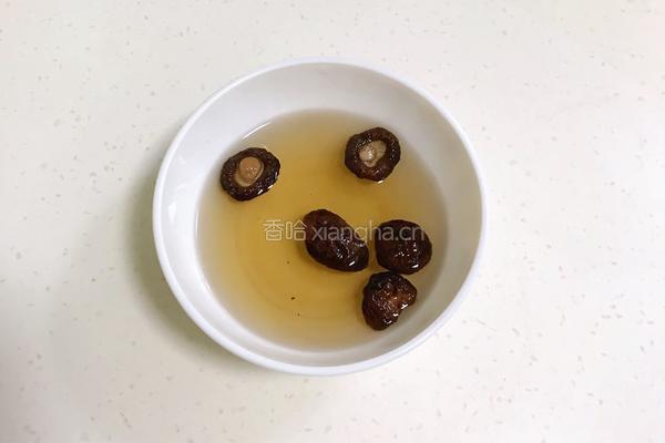 腊肠土豆脱糖饭的做法图解2