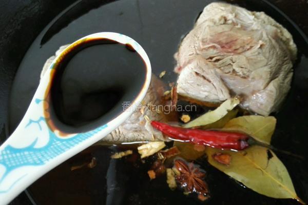 卤牛肉的做法图解5