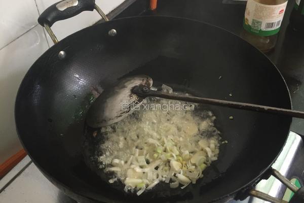 青椒炒肉片的做法图解3
