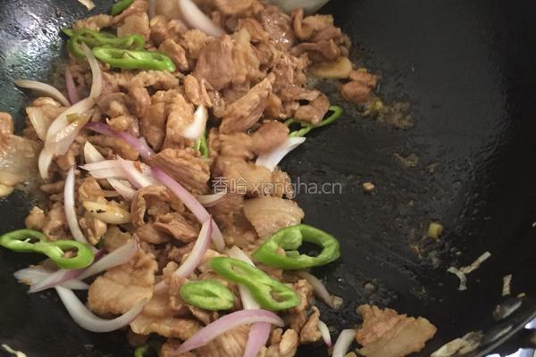 青椒炒肉片的做法图解6