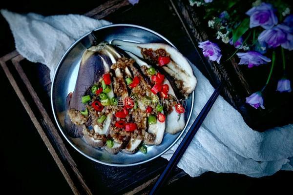 蒜泥蒸茄子的做法图解8